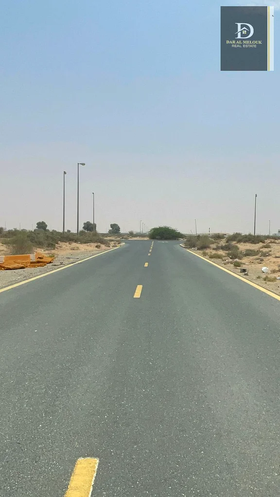 For sale in Sharjah, Al Sajaa Al Hano Al Qadeem area  Industrial land area  17,000 square feet,63819316153858110