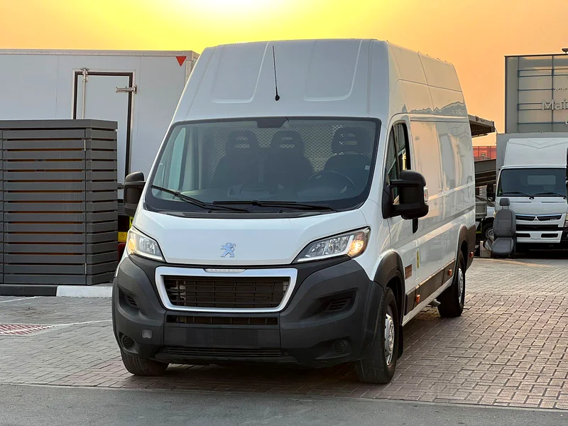 2021 | Peugeot Boxer | Manual | Low mileage, only 21,000 km | Ref#79663221303156097112