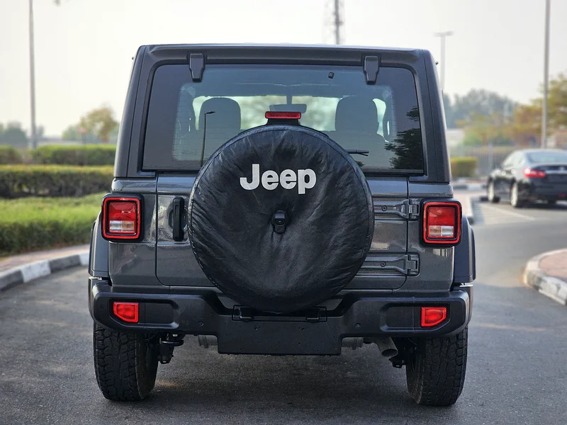JEEP WRANGLER SPORT PLUS 2021 GCC FULL OPTION WITH WARRANTY V663398598623235113