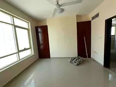 Spacious big size 2bhk // Centeral Ac and gas // 3 full washroom //2 master room