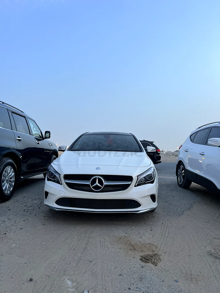Clean mercedes cla 250 2017 clean car excellent condition63402416878465114