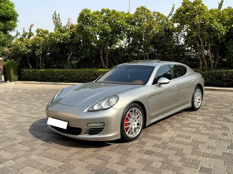 GULF SPECS 2010 PORSCHE PANAMERA S 4.8 LITRE V8 400 BHP63398654087043114
