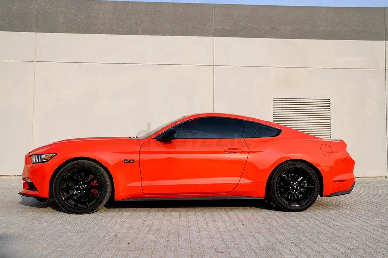 Mustang. GT63399883597569112