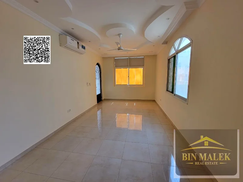 ready to move // ground+one floor villa // prime location // freehold area // good price // easy exit to high way63878605125122112