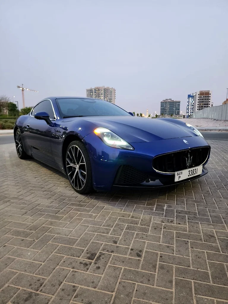 للبيع عاجل، مازيراتي جران توريزمو مودينا633984840350751115