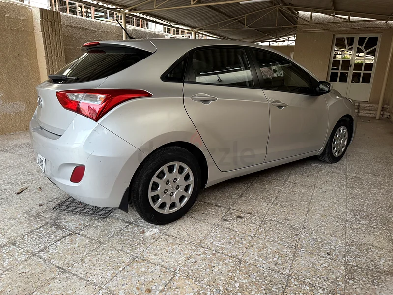 هيونداي آي3063406897210243112