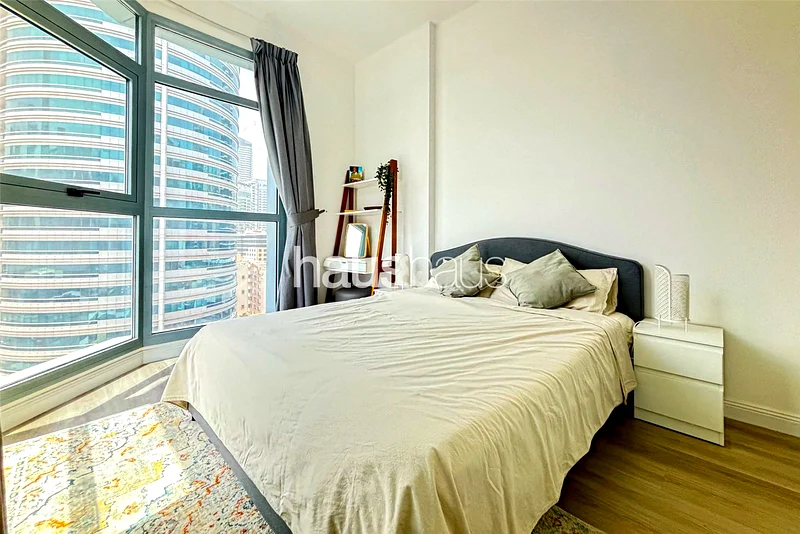 Fully Upgraded | Vacant and Furnished | Near Metro64036191824129111