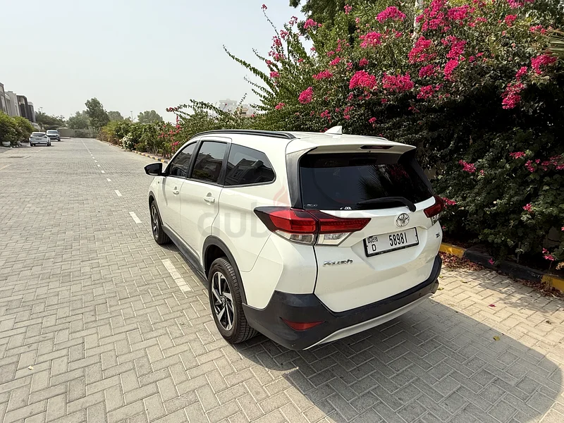 Toyota rush gcc202263399943486083113