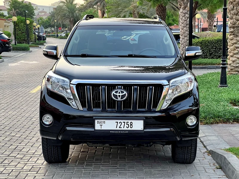 2015 Toyota Prado GXR V6 4.0L, GCC, Excellent Condition, Full Toyota Service History, Original Paint63399950869889111