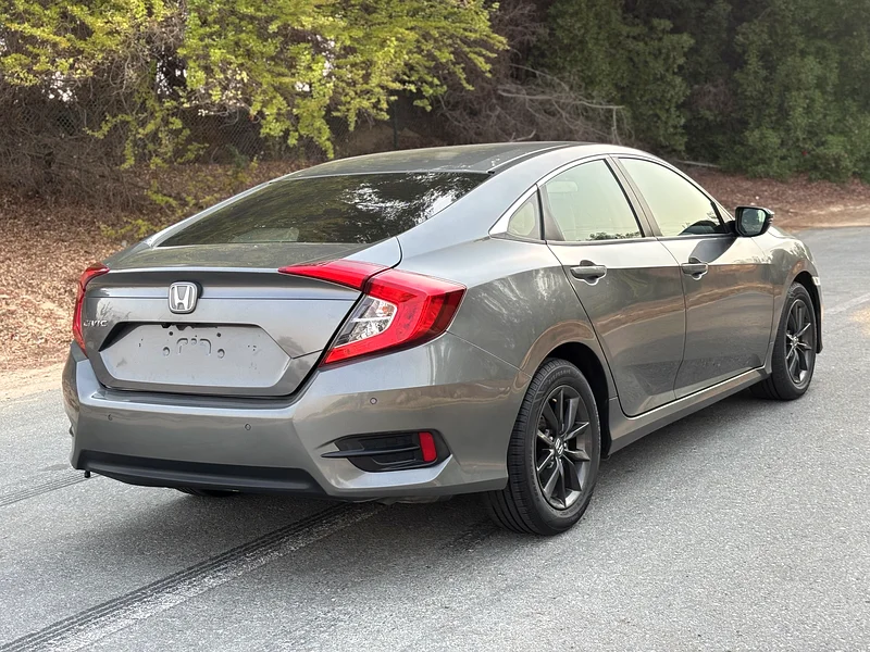 HONDA CIVIC—2020–GCC—NO ACCIDENTS—EXCELLENT CONDITION63398547956481114