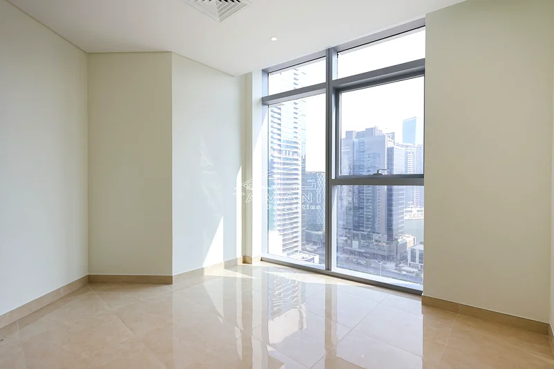 Brand New | 2BH+Maid | 12 Cheques63771114028033111