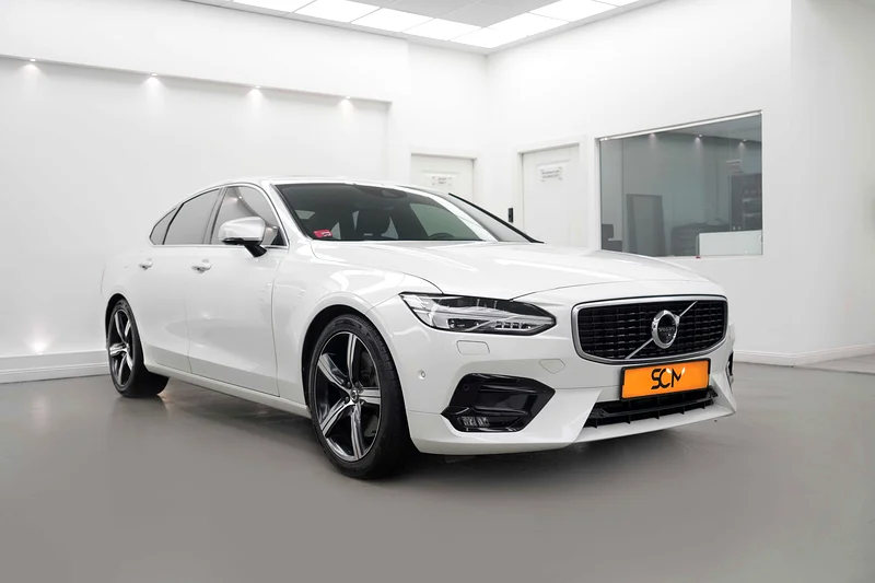2018 فولفو S90 T6 R - التصميم الثاني 2.0 لتر 4 أسطوانات توربو 320 حصان حالة ممتازة63397395252097112