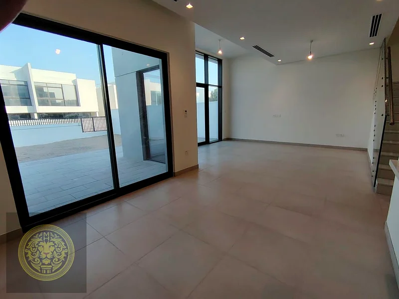 جديد بالكامل | 3 غرف نوم | صف فردي | بالقرب من المرافق | مروج غرب الفرجان63762512566019114