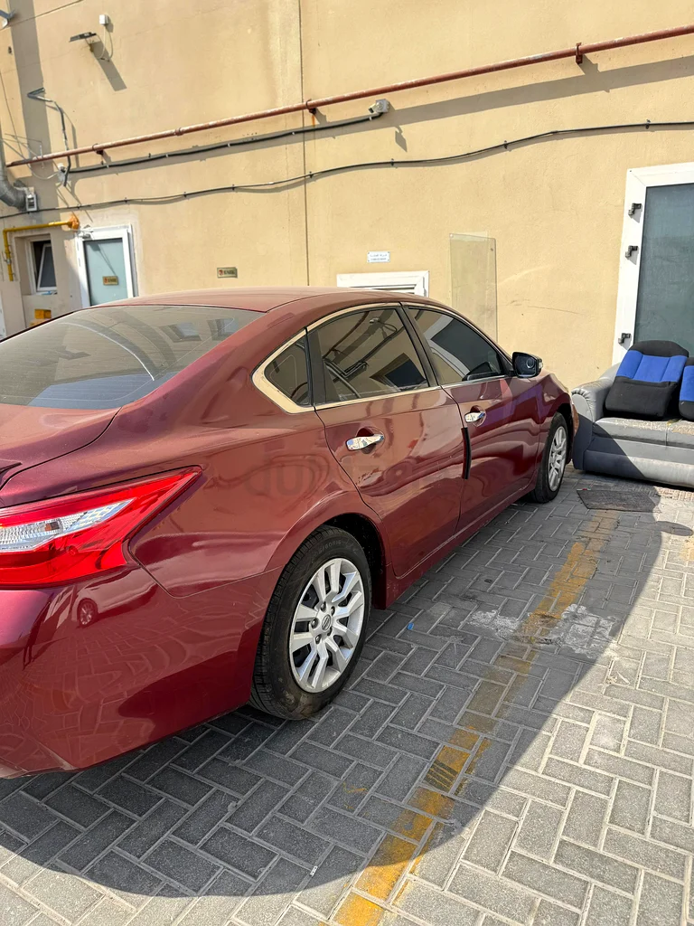 Nissan altima 201663484252620931112