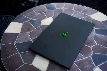Razer Blade 15 - (6gb Nvidia) 15 inch 144hz display - Beast gaming Laptop Alienware