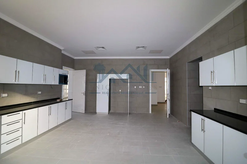INDEPENDENT 7 B/R VILLA AT NAD AL SHIBA MODER & GOOD FINISHING HUGE GARDEN AT FRONT & BACK63808758557442111
