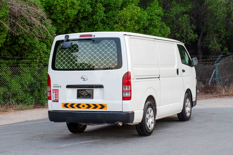 2021 Toyota Hiace | Std-Roof Delivery Van | GCC Specs | Ref#T2455163401317379585112