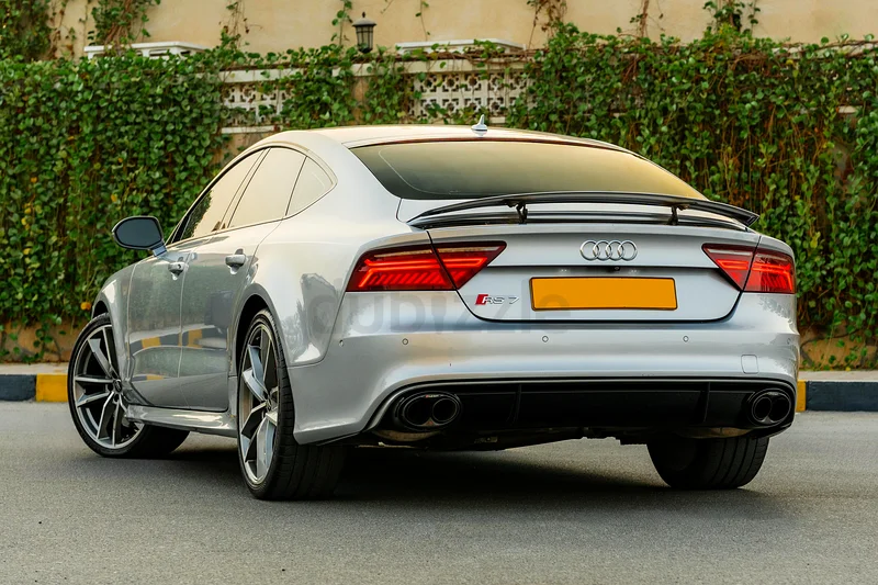 Audi RS7 performance63398609489538113