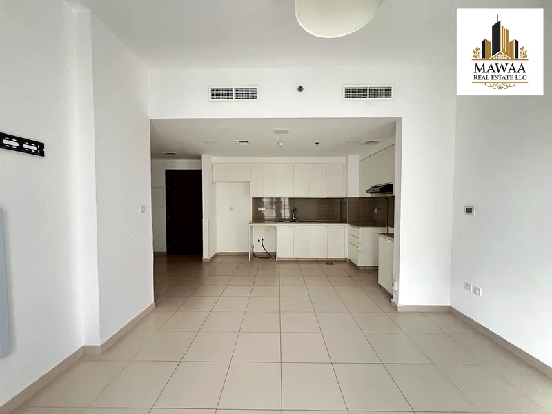 تصميم واسع | وحدة بمساحتين للركن | شاغرة |63806420919171110