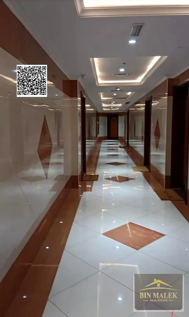 luxuries empty apartment with parking prime location open view63865879370371112