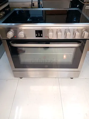 Hoover Electric Cooker 90x60cm With Oven good condition