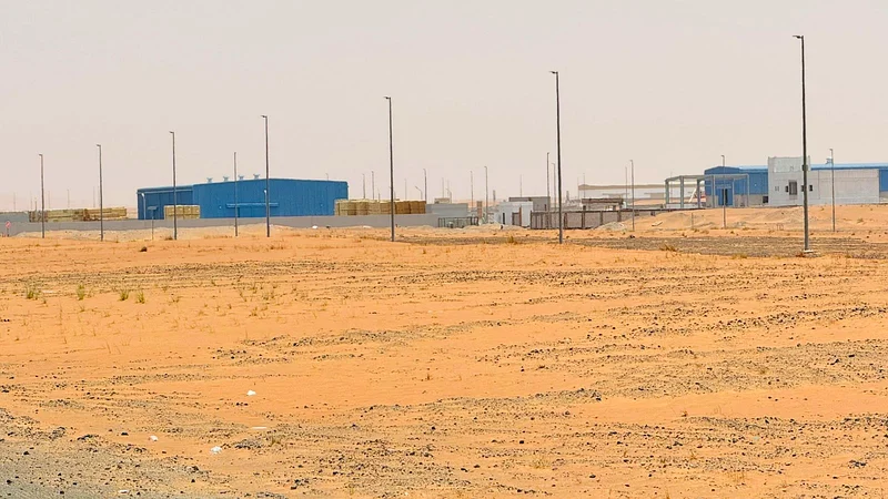 مستودع صناعي حر الملكية - مركز صناعي للأنشطة التجارية الصناعية63820961646465114