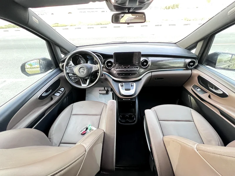 2022 MERCEDES V250 LONG WHEEL GCC WITH LOW MILEAGE63399919884033114