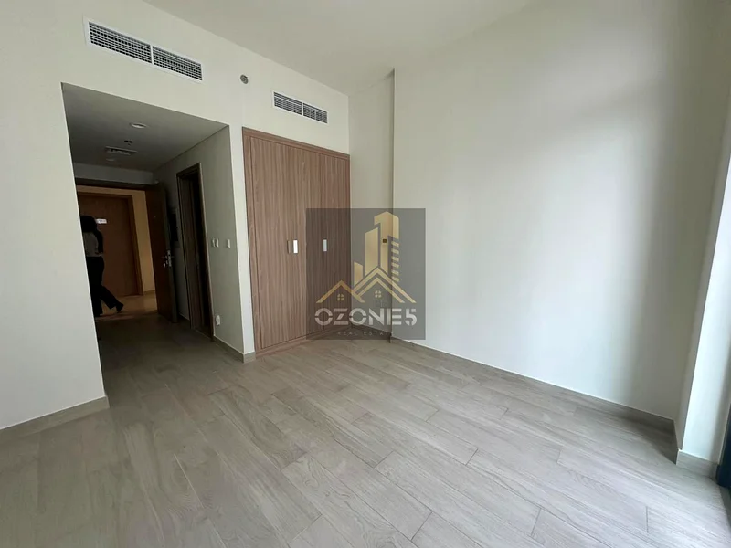 High Floor, Pool View, Ready To Move63975411787521111