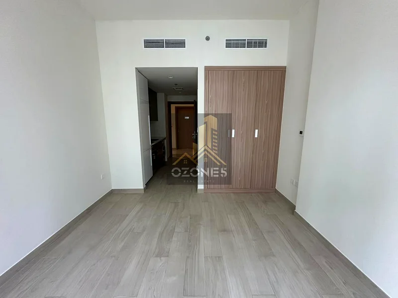 High Floor, Pool View, Ready To Move63975411787521110