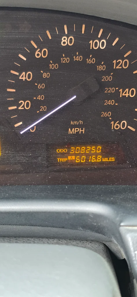 Ls430 2004 المواصفات الأمريكية للبيع63398645568515113