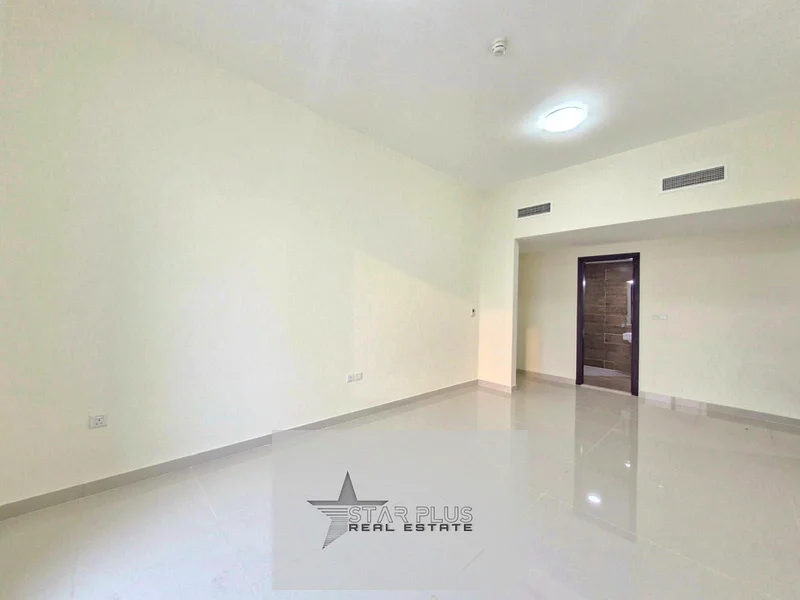 شقة واسعة جداً بغرفتي نوم مع غرفة تخزين وبركة سباحة و موقف سيارة63730149651073113