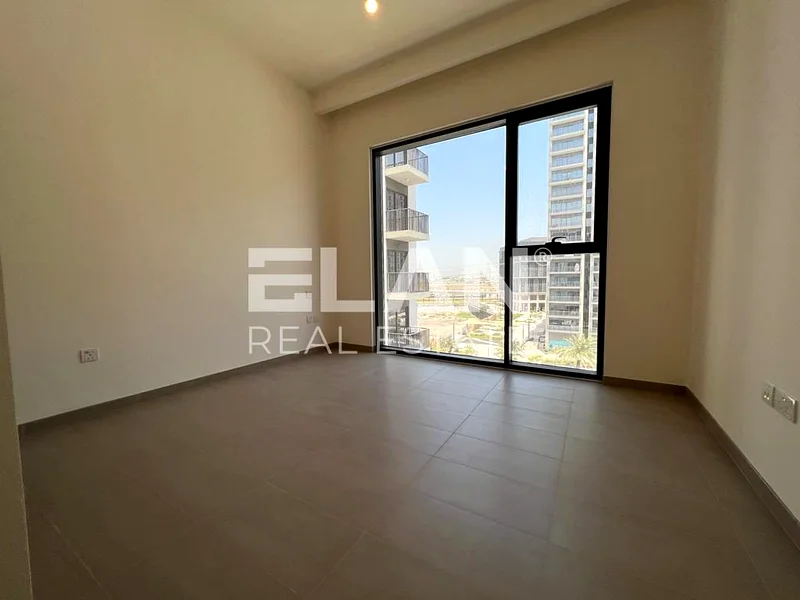 خالٍ من العيوب | شقة واسعة ومشرقة | ستُفرغ قريبًا64043459940225114
