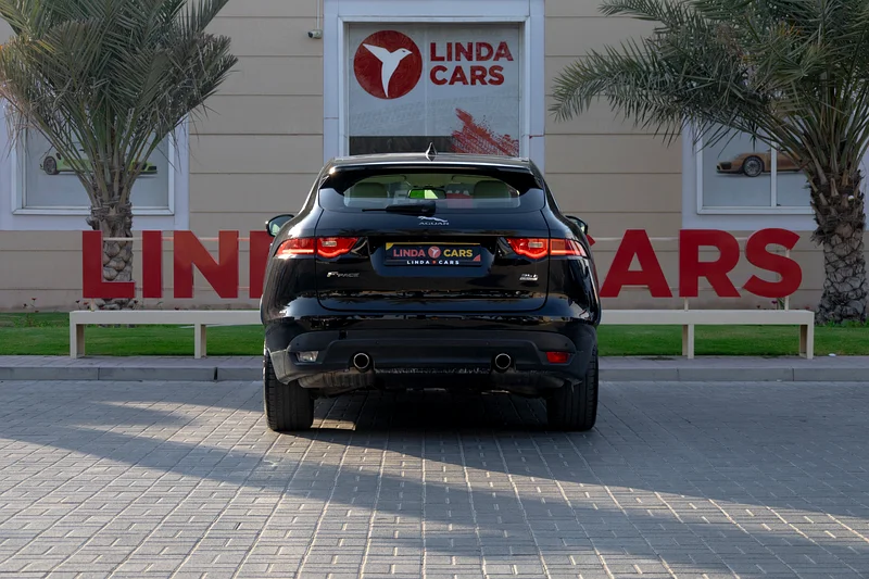 Jaguar F-Pace 2017 GCC/Flexible Down-Payment.63398482799106114