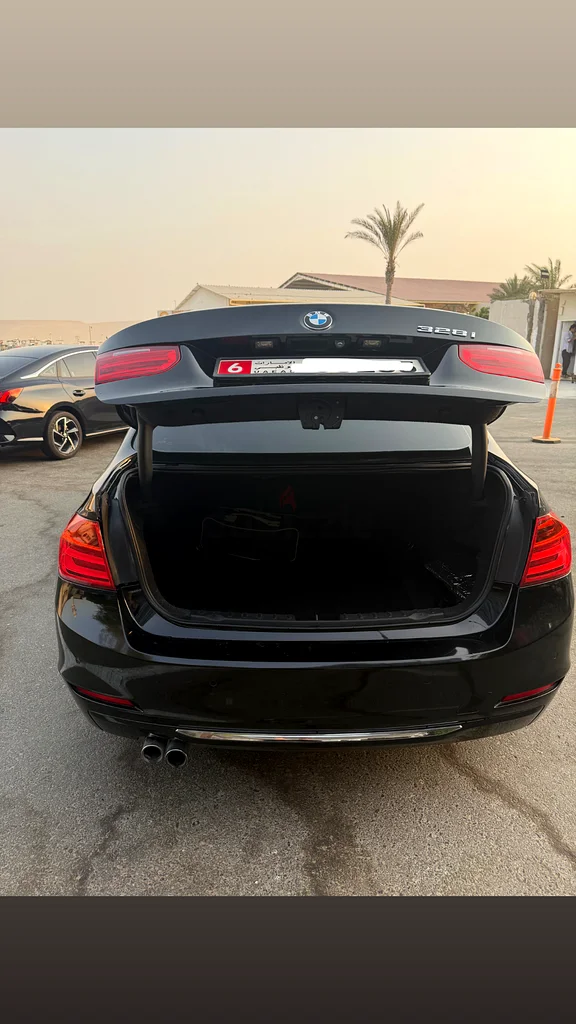بي إم دبليو 328i لاكجري لاين63406272829314114