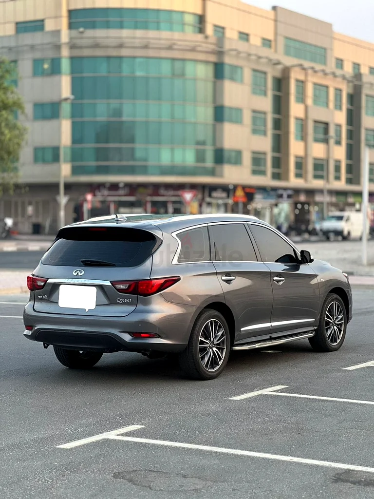 Infiniti QX60 Premier 202063398552319489111