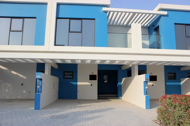 4BEDS / CLOSE TO LAGOON , HANDOVER DONE,  AED 16K EMIMI, FREE MORGAGE SERIVECES63963135942785114