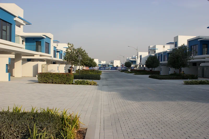 4BEDS / CLOSE TO LAGOON , HANDOVER DONE,  AED 16K EMIMI, FREE MORGAGE SERIVECES63963135942785111
