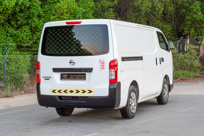 2022 Nissan Urvan | Standard Roof Delivery Van | GCC Specs | Ref#N3221063412536917251112