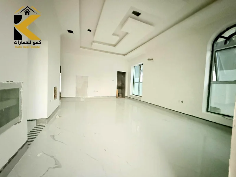 Villa in Al Helio 2 in a strategic location near Al Zubair Street, with a 25-meter setback in front of the villa.63908680284035113