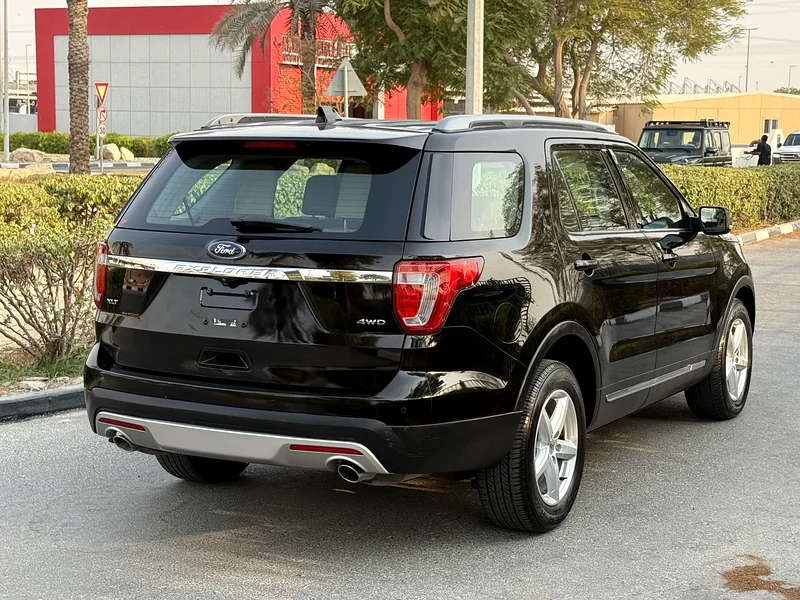 Ford Explorer 2017 XLT full option Good condition63399888270849113