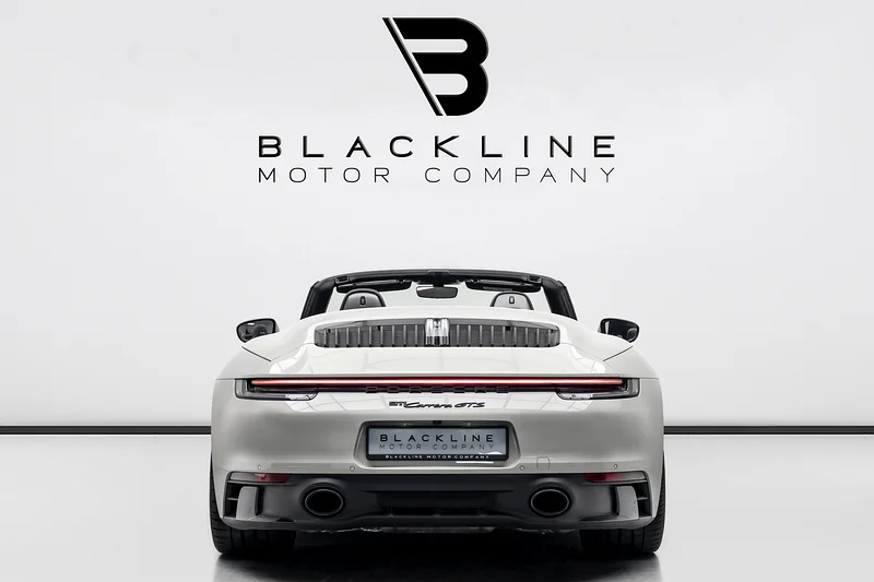 بورشه 911 كاريرا GTS كابريوليت 2023، ضمان بورشه حتى 2026، سجل صيانة كامل، كيلومترات قليلة63406547454723114