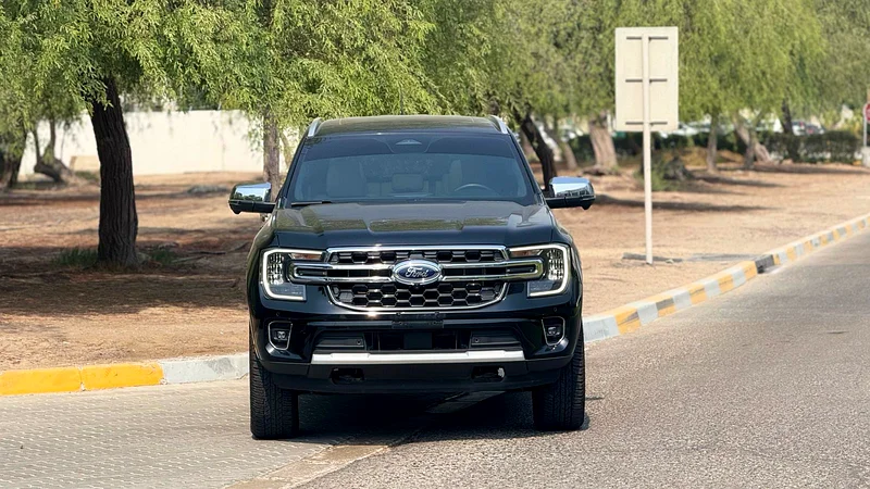 Ford Everest 2024 GCC, under warranty with service coverage up to 100,000 km63398657936770111