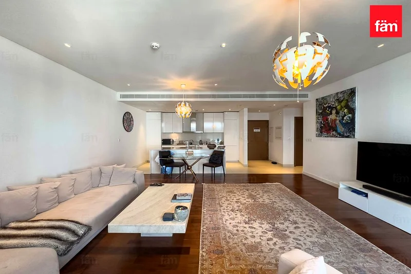 Bright 1 Bedroom | Well Maintained | Spacious63948362032771113