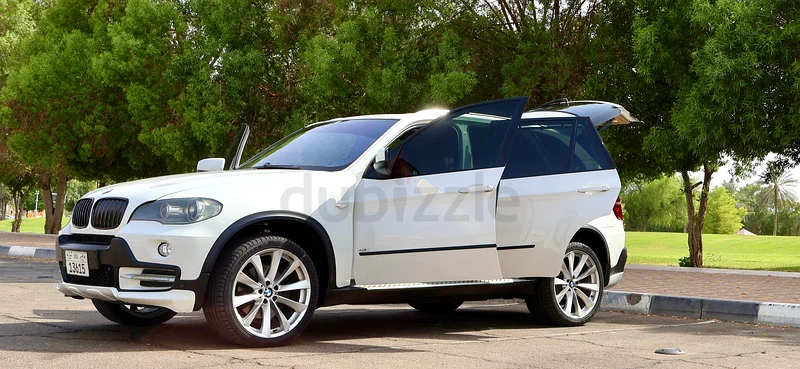 بي إم دبليو X5 2009 V8 محفوظة جيدًا63406212937987111