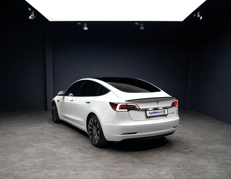 SUMMER PRIVÉ OFFER • 2,345x60 • 0% DP • 2023  Tesla Model 3 Performance (Full Self Driving Computer)63398506514307112