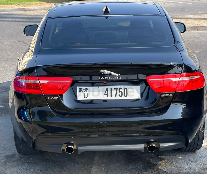 Jaguar XE 25T R-Sport 201963398481369602114