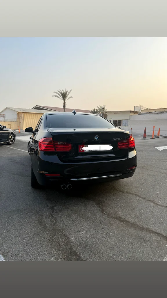 بي إم دبليو 328i لاكجري لاين63406272829314113