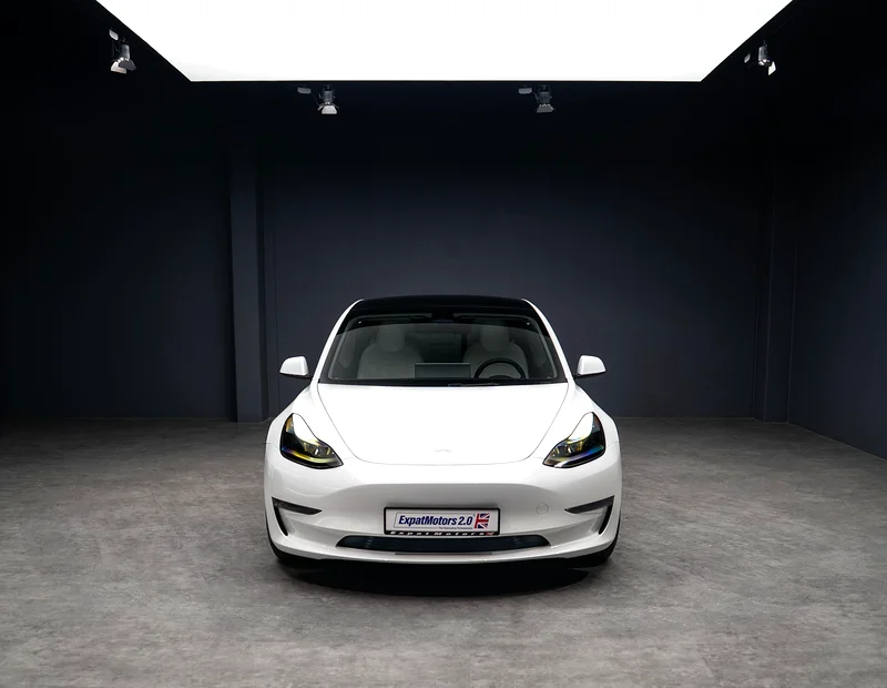 SUMMER PRIVÉ OFFER • 2,345x60 • 0% DP • 2023  Tesla Model 3 Performance (Full Self Driving Computer)63398506514307114