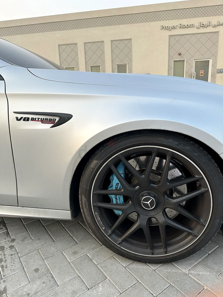 E63s 2019 GCC second owner full specs63402417691650114