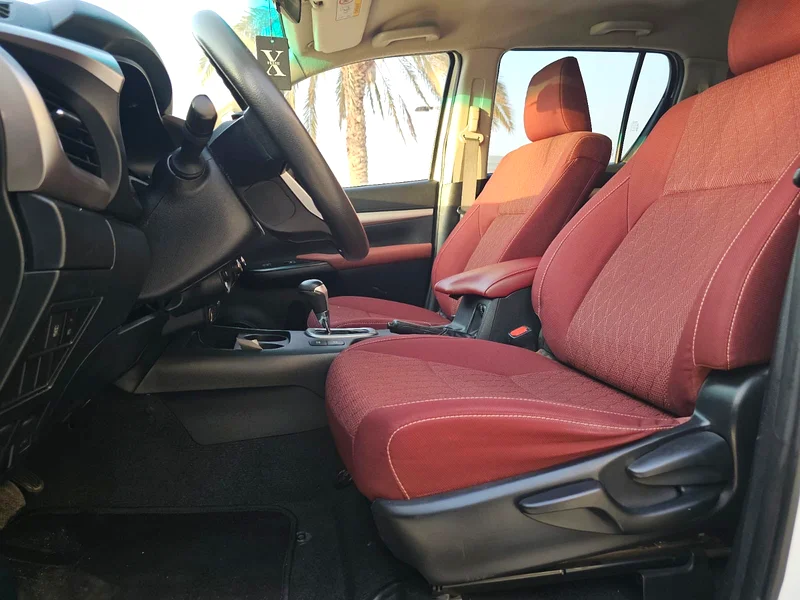 TOYOTA HILUX 2020 DIESEL FULL OPTION AUTOMATIC 4X4 GCC GLX D-4D IN EXCELLENT CONDITION63412309914881113